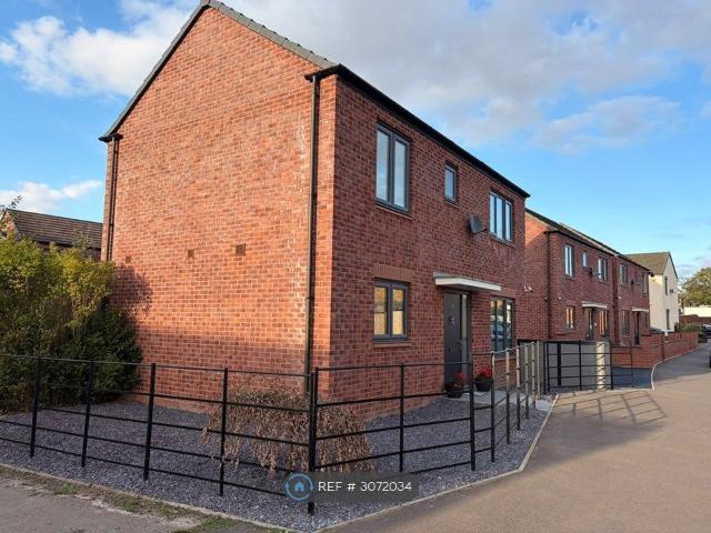 Marlene Croft, Birmingham B37, 3 bed detached house to rent, £1,690 pcm | PrimeLocation
