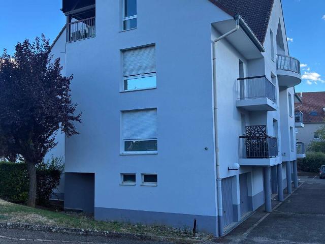 MARLENHEIM CENTRE F1 grand balcon + PARKING EXTERIEUR