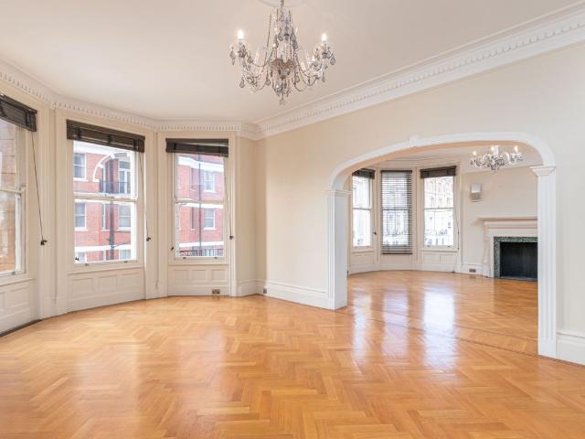 Marloes Road, Kensington W8, 5 bed flat to rent, £12,500 pcm | PrimeLocation