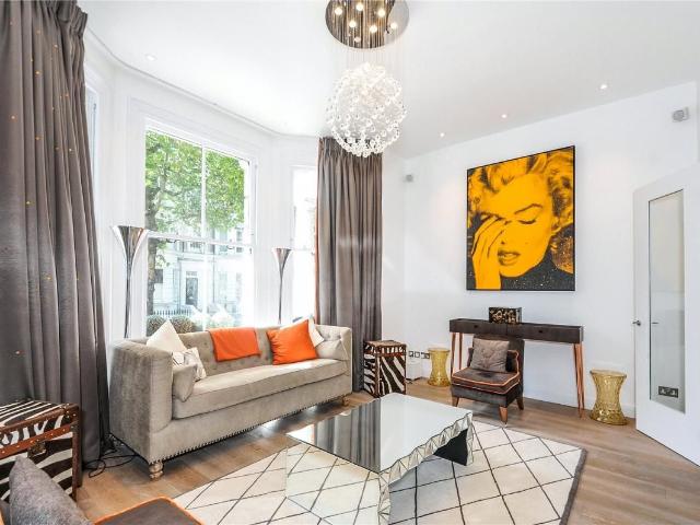 Marloes Road W8, 2 bed flat to rent, £4,996 pcm | PrimeLocation