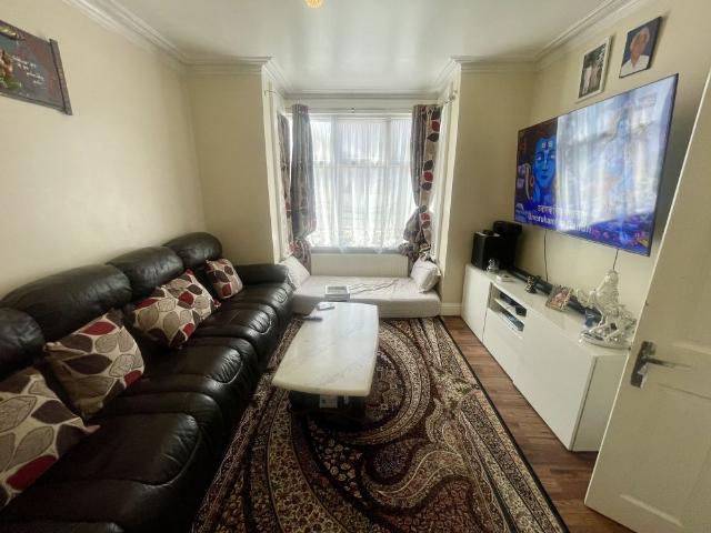 Marlow Road, Greater London, UB2