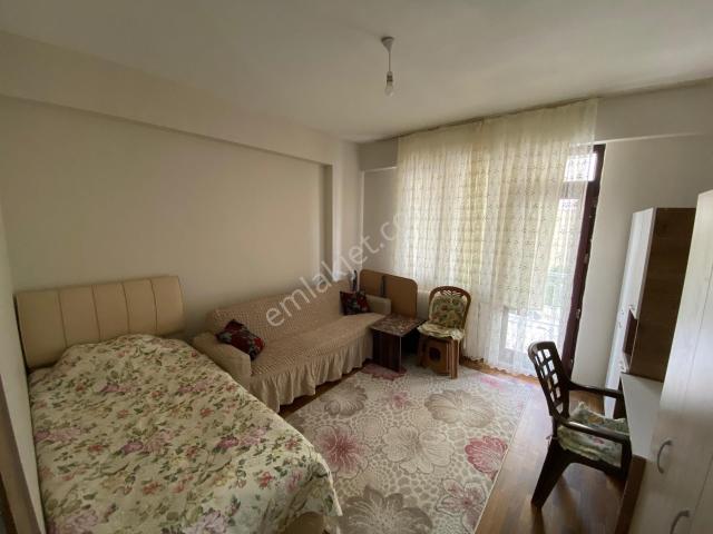 Marmara' Abdi İpekçi Caddesinde Eşyalı Kiralık Stüdyo Daire