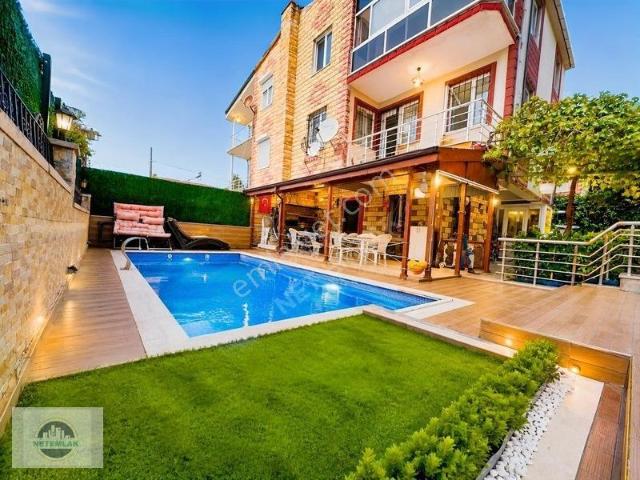 Marmara Ereğlisinde Havuzlu Bahçeli 4+2 Villa | Masrafsız Villa