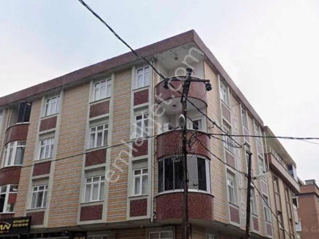 Marmara Park'ın Arkasında Boş Kiralık 3+1 Metrobüsün Dibinde