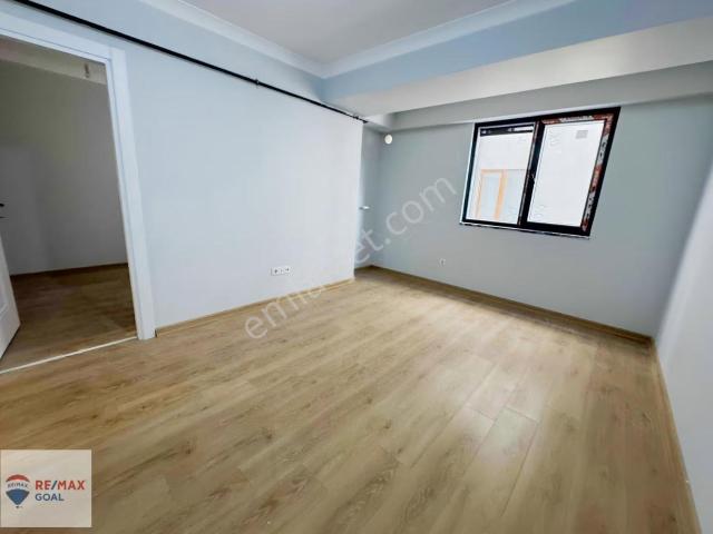 Marmara Üniversitesi Yanı Beyaz Eşyalı Kiralık Daire