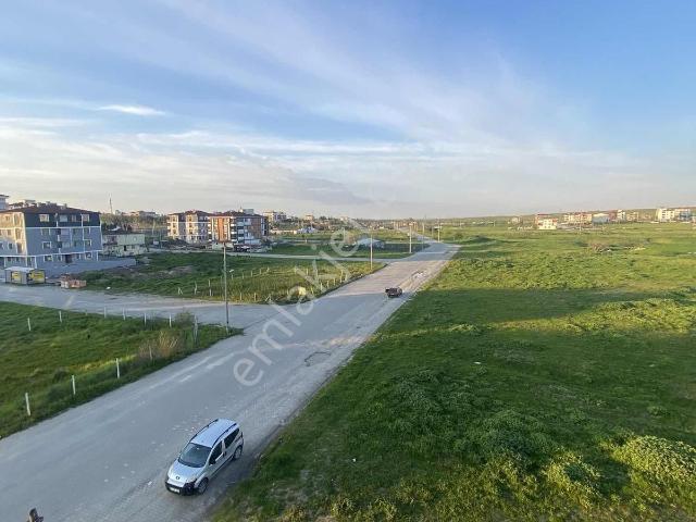 Marmaracık Sitesinde Güney Cephe Balkonlu 2+1 Kiralık Daire