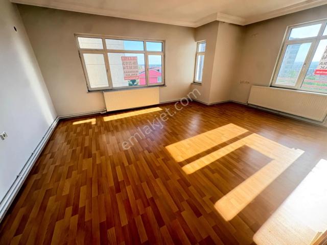 Marmara'dan Gölet Mevki Şehir Manzaralı 3+1 Kiralık Daire
