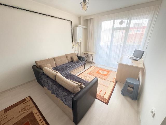 Marmara'dan Yançıkcı Şahinde 1+1 Geniş Kiralık Daire