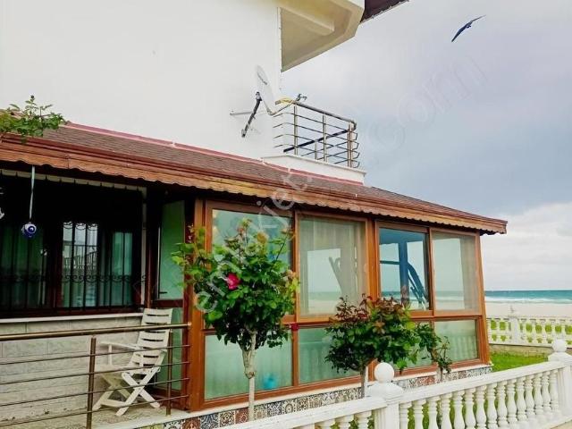 Marmaraereğlisi Site İçerisinde Kiralık 3+1 Dubleks Villa