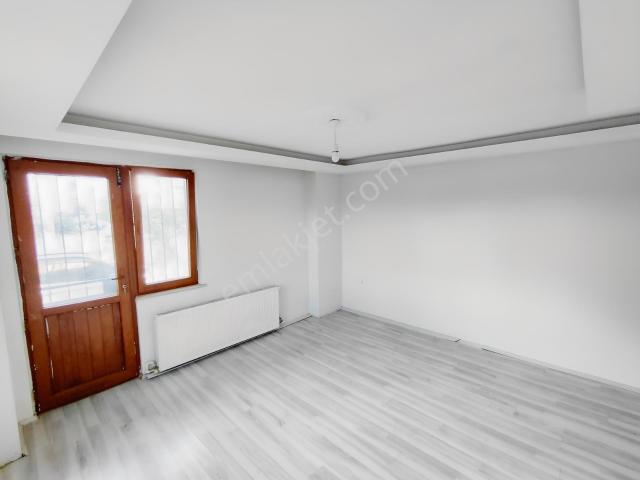 Marmaraya 550 Metre / 2+1 Yüksek Giriş