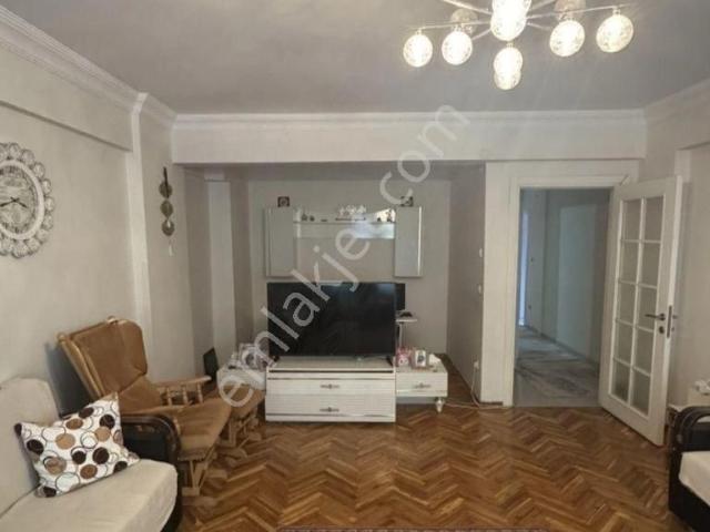 Marmaraya Komşu, Cadde Üstü, Asansörlü, Kiracılı, Ara Kat 2+1 Daire