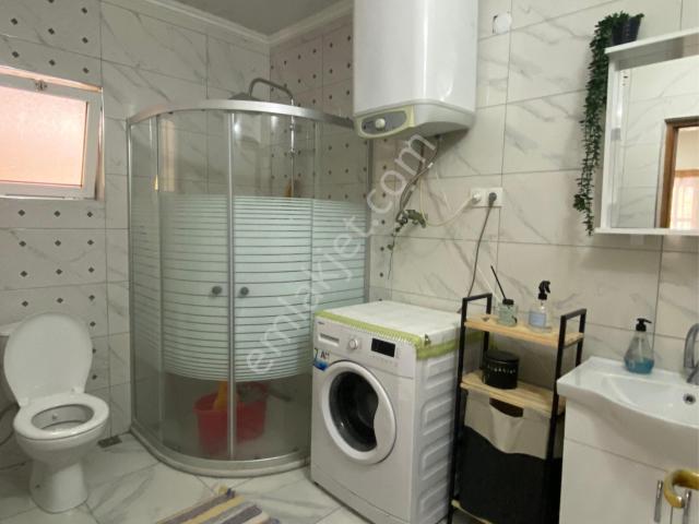 Marmaris Bayır’da Kiralık İzole Hayat İçinde 1+1 Müstakil Daire