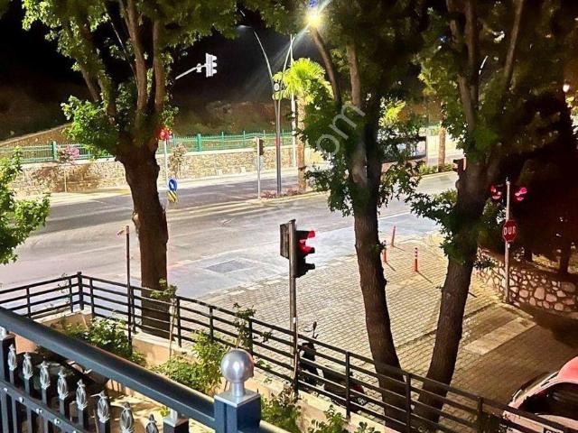 Marmaris İçmelerde Eşyalı 2+1 Kiralık Daire Doğa Deniz İç İçe