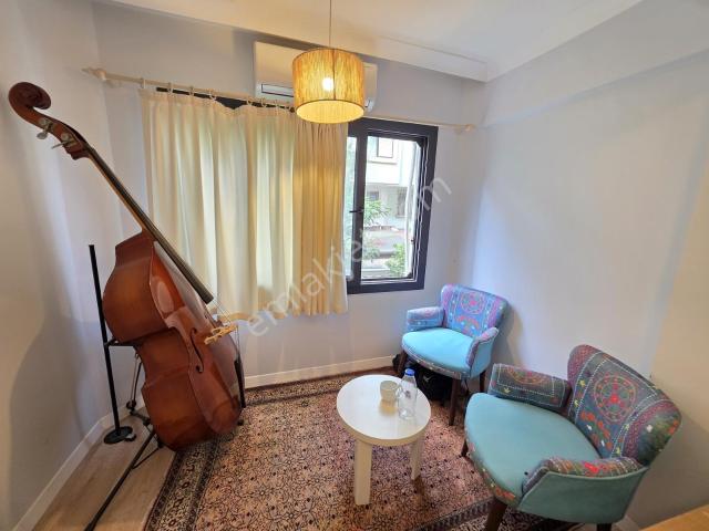 Marmaris Kemeraltı Da Kiralık Eşyalı 2+1 Temiz Daire