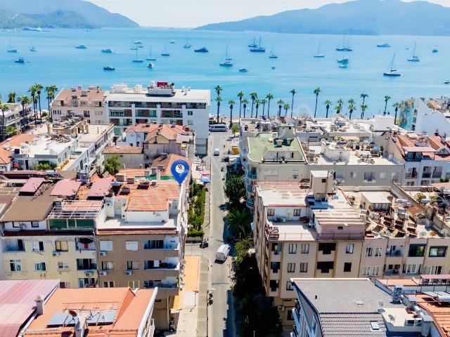 Marmaris Merkezde Denize Yürüme Mesafesinde Eşyalı 2+1 Kiralık