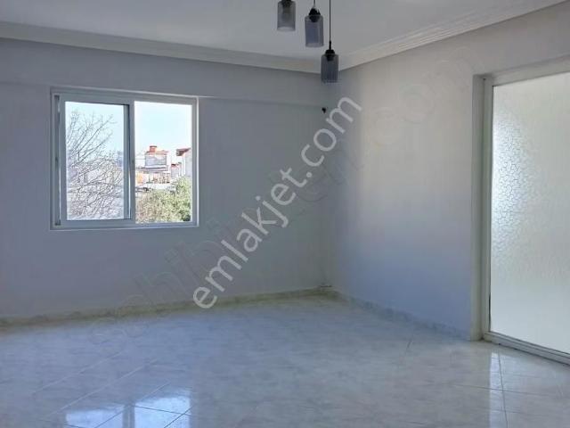 Marmaris Merkezde Satılık Tek Tapu İki Daire