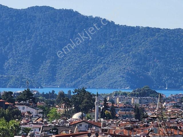 Marmaris'de Müstakil Bahçeli Villa