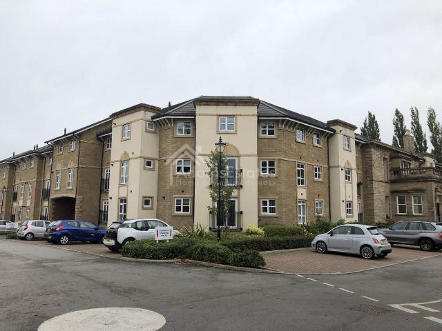 Marmaville Court, Mirfield WF14, 2 bed flat to rent, £900 pcm | PrimeLocation