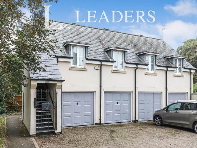 Marne Close, Warwick, Warwickshire, CV34 2 bed flat to rent £1,300 pcm £300 pw