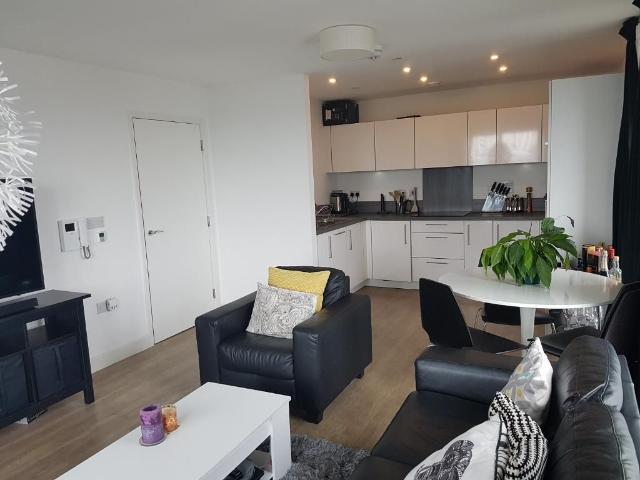 Marner Point, Jefferson Plaza, Bromley By Bow, London E3, 2 bed flat to rent, £2,300 pcm | PrimeLocation