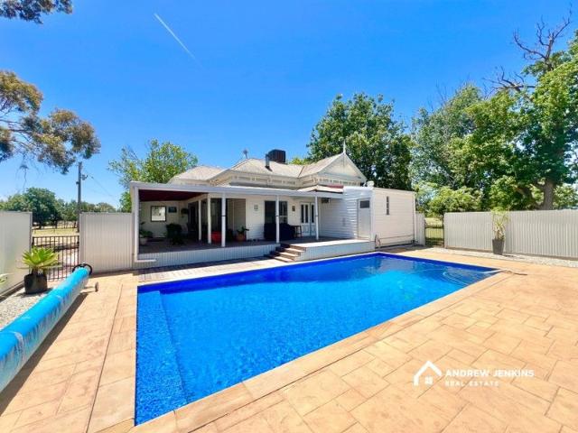 Maroo Homestead the Ultimate 8.3 Acre Lifestyle Retreat