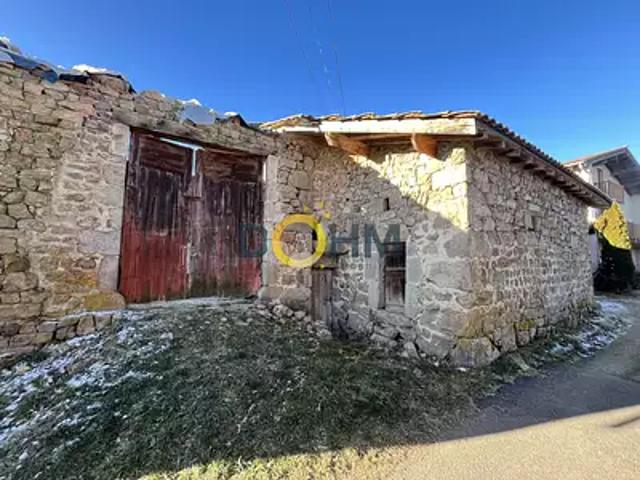 Marols 42560 Achat / Vente maison 1 pièce t1