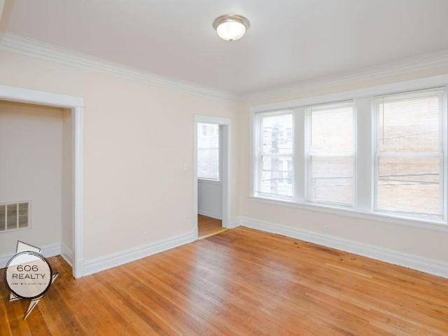Marquette Park Apartment! 2 Bedroom Apartment for Rent at 6248 6256 6248 6256 S Western Ave/ 2400 2408 W 63rd St, Chicago, IL 60636 West Englewood