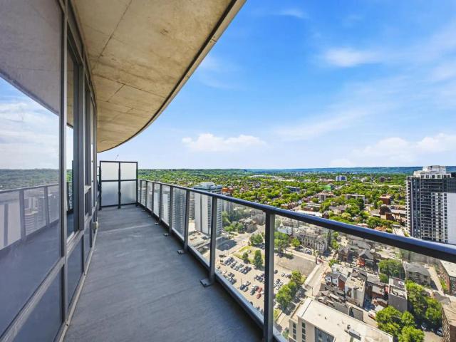 Marquee Residence — 2 Bedroom 02