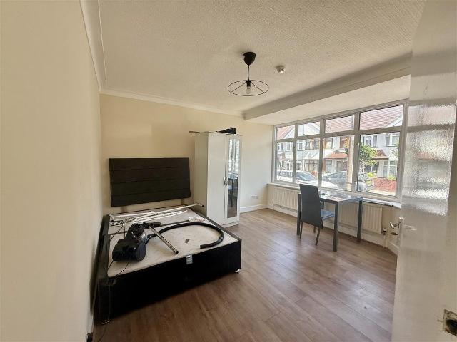 Marquis Close, Wembley HA0, 5 bed detached house to rent, £3,200 pcm | PrimeLocation