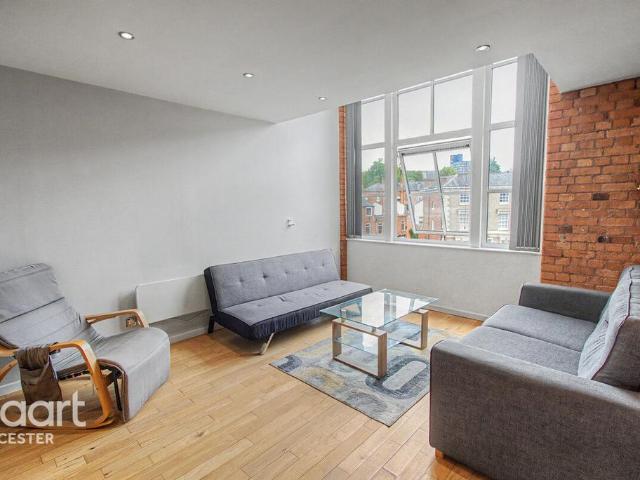 Marquis Street, Leicester 2 bed apartment to rent £1,050 pcm £242 pw
