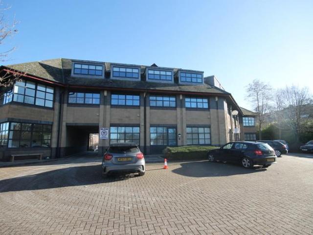 Marr House, Bath BA2 1 bed apartment to rent £1,300 pcm £300 pw