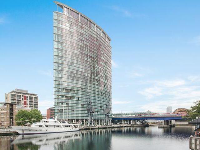 Marriott Executive Apartments, 22 Hertsmere Road, London, E14 4ED, United Kingdom | 2 bed apartment for rent #136386682 | Rentberry