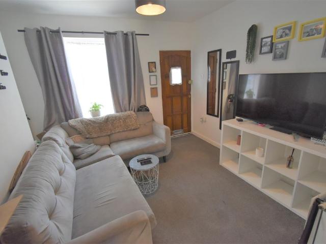 Marriott Road, Dartford DA1, 3 bed property to rent, £1,650 pcm | PrimeLocation