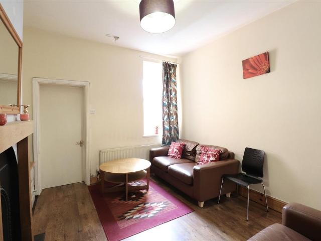Marroway Street, Birmingham B16, 2 bed shared accommodation to rent, £1,200 pcm | PrimeLocation