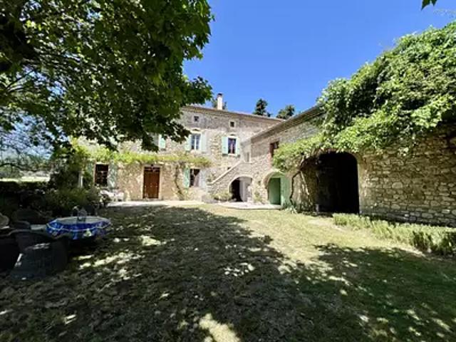 Marsanne 26740 Achat / Vente maison 7 pièces t7 piscine