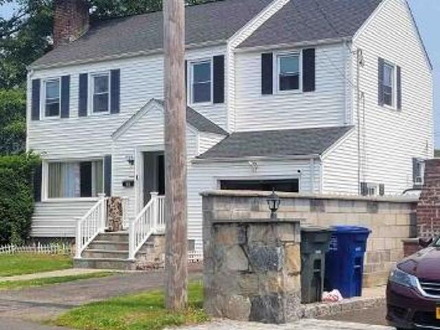 Marsdale Ave