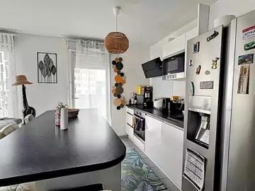 Marseille 3ème 13003 Achat / Vente appartement 4 pièces t4 au dernier étage