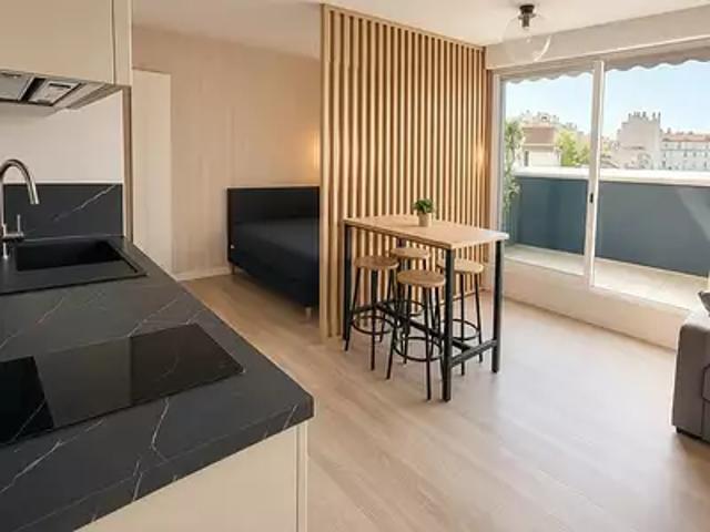 Marseille 3ème 13003 Achat / Vente appartement 1 pièce t1 balcon