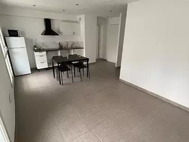 Marseille 3ème 13003 Location appartement 2 pièces t2