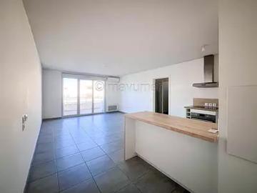 Marseille 11ème 13011 Achat / Vente appartement 3 pièces t3 au dernier étage terrasse