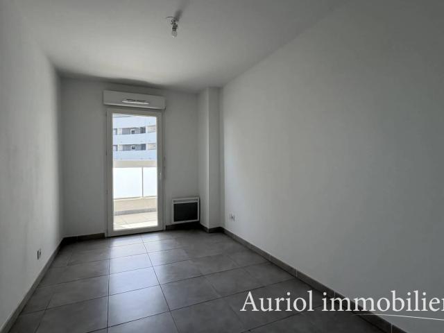 Marseille 12ème Appartement T3 avec terrasse et garage double