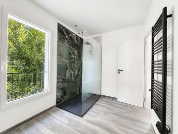 MARSEILLE 12ème Arrdt. A 500 m du métro, Maison neuve 155 m² avec 5 chambres