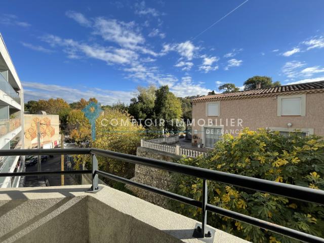 Marseille 13004 Appartement T3 dans résidence sécurisée