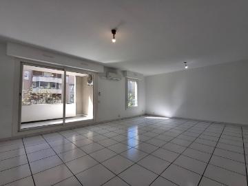 Marseille 13008 Allées Turcat Mery Quartier Perier: 13008 Le bien en vidéo