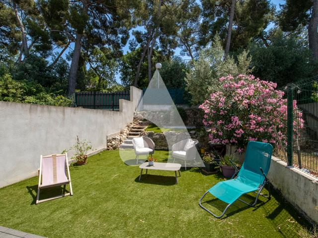Marseille 13e, Grand T4 avec jardin privatif, terrasses et garage fermé