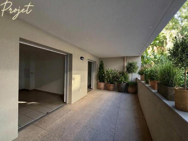 Marseille 13e – T2 avec grande terrasse de 17 m² et parking – Résidence Harmonie