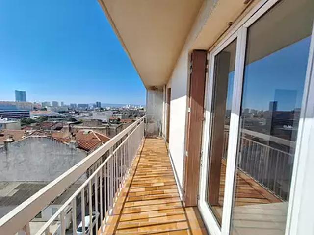 Marseille 14ème 13014 Achat / Vente appartement 1 pièce t1 terrasse cave