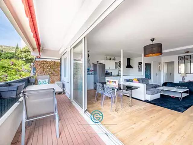 Marseille 16ème 13016 Achat / Vente appartement 5 pièces t5 parking