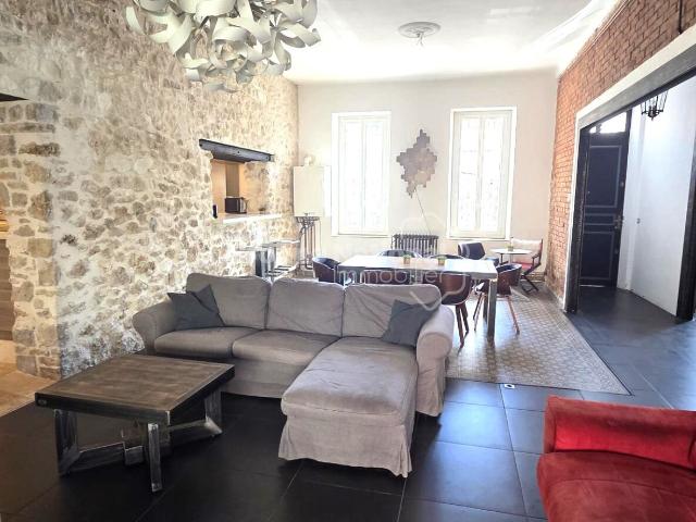 MARSEILLE 16ème ! COUP DE COEUR assuré pour cette maison de. 180m² Marseille 16ème