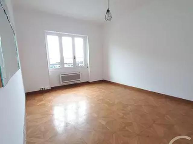 Marseille 1er 13001 Location appartement 2 pièces t2